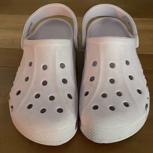 Like new Lilac Womens Crocs